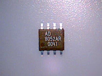 10PCS AD8052AR high-speed dual rail-to-rail op-amp