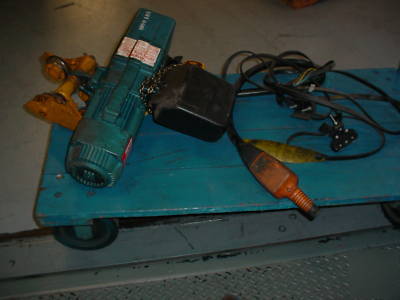 Electric mannesmann de mag hoist 1/2 ton