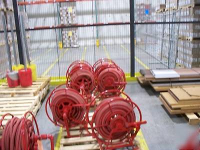 100FT fire water red hose/ reel/ powhatan 250 nozzle