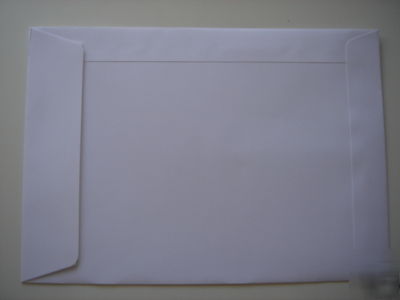 20 x white C4 large peel & seal envelope - 229 x 324MM