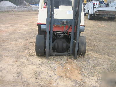 2002 nissan 5000# forklift cushion tires lp powered hd