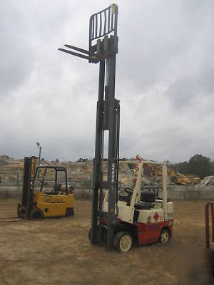 2002 nissan 5000# forklift cushion tires lp powered hd