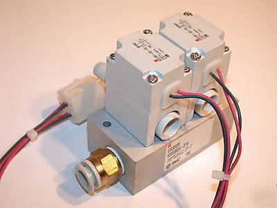 6 smc 2 solenoid 24V stack up bank assembly VQ21M1-5G