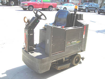 Nss champ ride-on automatic scrubber model ZS29-used #1