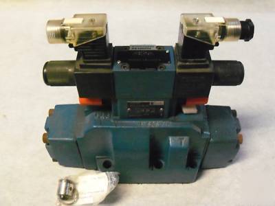Rexroth hydraulic valve D08 4WEA25J63/GEW110NET52K4/P45