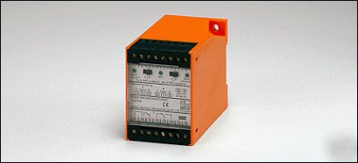 Ifm efector sensor amp & signal evaluator DN0213 used