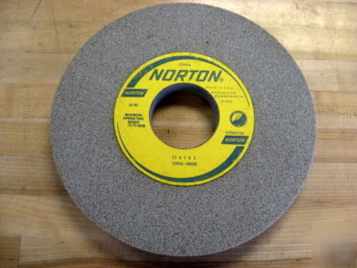 New 12X1X3 32A46H8VBE norton grinding wheel $87.50