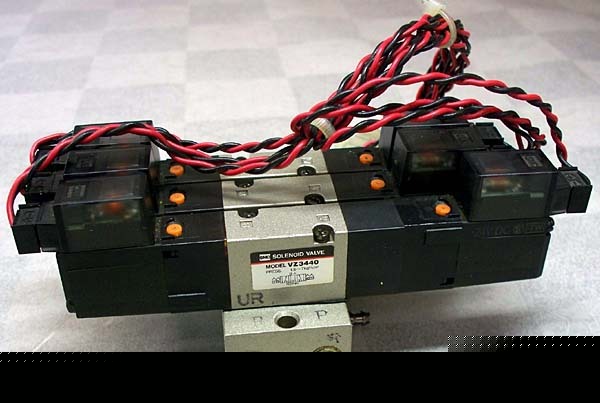 Lot of 3 smc VZ3000 metric pneumatic solenoid valves