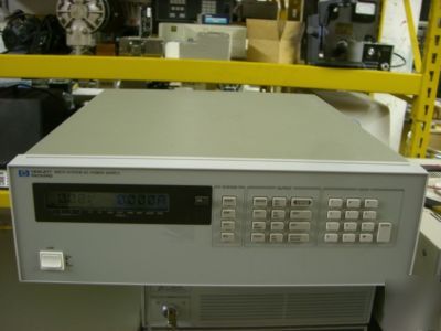 Hewlett packard hp 6627A system dc power supply