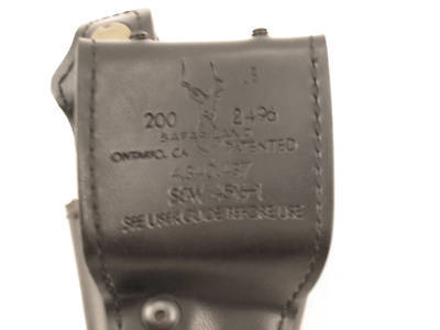 Safariland duty holster - model 200 black basketweave
