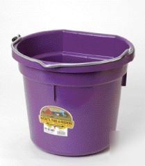 Bucket flatback 20QT purple great for livestock
