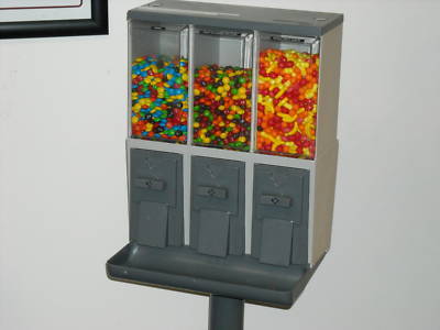 New two brand vendstar 3000 vending machines