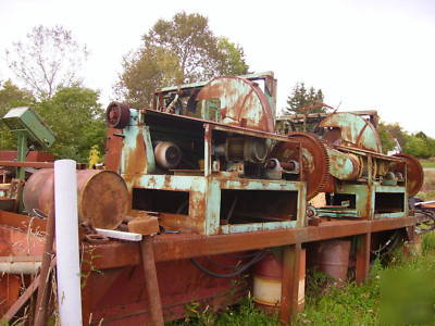 Shingle mill w/discharge cnvyr â€“ double saw - dejardin