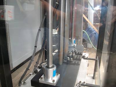 Trinetics heat staking welder-unit s great 