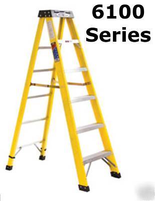 Werner 6104 fiberglass 4' step ladder stepladder 300LB.