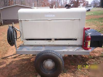 Lincoln sa-250 welder 1991