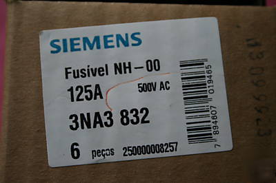 New siemens 3NA3 832 fuse, 125 amp 500 volt - box of 6