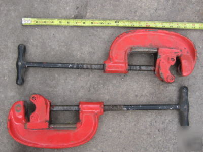 Pipe cutters (lot of 2) heavy duty