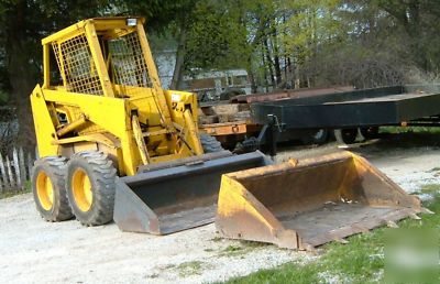 John deere skidsteer loader jd 125 diesel 40 hp bobcat 