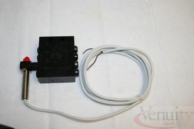 Lincoln 619-28996-7 proximity switch