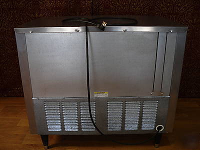 Used beverage air UCR34 under counter refrigerator 
