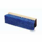 Flo-pac blue polypropylene deck scrub 10IN |36193P14