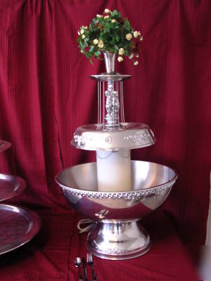 Pontrelli 7GALLON champagne fountain