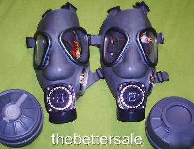 New 2 M61 gas mask & sealed nbc filters w/ nokia amp.