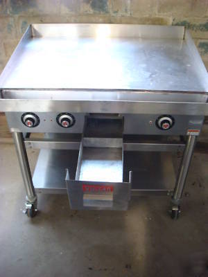 Vulcan grill heg-36D with stand