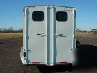 New 2010---two horse 700 deluxe-horse---stock trailers 