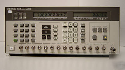 Hp 8782B vector signal generator, 1 mhz-250 mhz