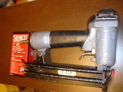 Senco air finish brad nailer 18 gauge woodworking