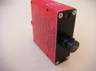 Sensata klixon aircraft circuit breaker 6752-12-2-1/2