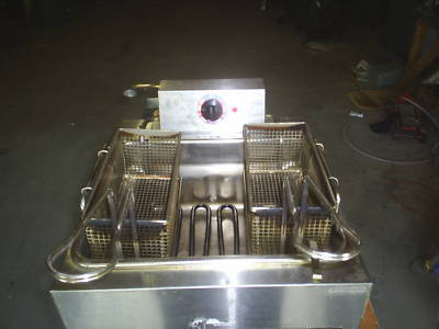 Star-max countertop fryer, under fired twin baskets